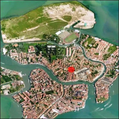 Pour quelle activit&eacute; artisanale l'&icirc;le italienne de Murano est-elle connue ?