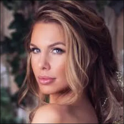 Qui est l'ex d'Adixia ?