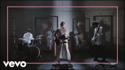 Quel opening a chanté Cö shu Nie ?