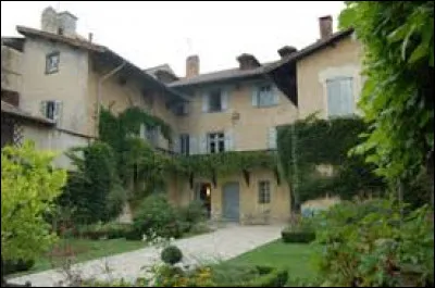 Voici la maison natale du célèbre compositeur Hector Berlioz. Dans quelle ville se trouve-t-elle ?