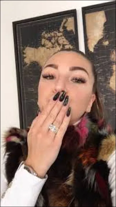 Comment s'appelle sa dernière chanson ? (on est le 8/07/20)