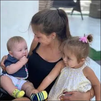 A-t-elle des enfants ?