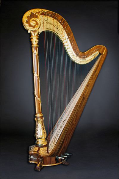 La harpe est un instrument :