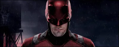 Comment s'appelle cet avocat aveugle qui se transforme en super-héros la nuit ?