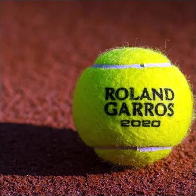 Quelle tenniswoman espagnole a remport&eacute; trois fois le tournoi de Roland-Garros ?