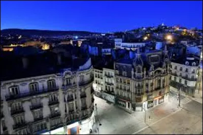 Dans quel département la ville de Saint-Etienne est-elle ?