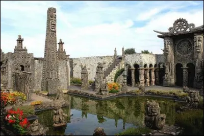 Robert avait dû fumer la moquette. Où peut-on contempler ces étranges constructions ?