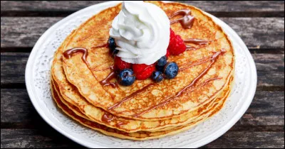 Qui est le père du héros Philip Marlowe ?