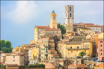 La ville de Grasse se situe dans le département des Hautes-Alpes (05).