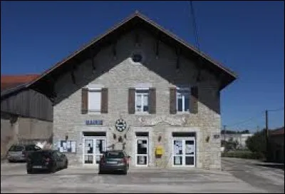 Petit village de l'ancienne région Franche-Comté de 69 habitants, Onglières se situe dans le département ...