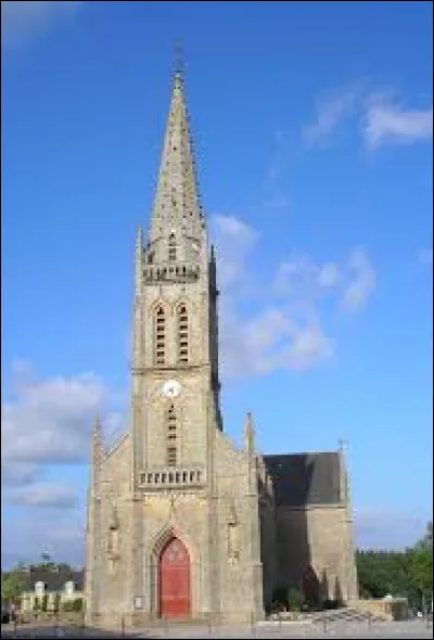 Nous sommes en Bretagne devant l'église Saint-Pierre-et-Saint-Paul de Pluneret. Ville de l'arrondissement de Lorient, elle se trouve dans le département ...