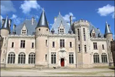 Voici un château qui fut la résidence d'un célèbre philosophe de la Renaissance. Quel est son nom ?