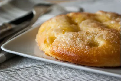 Quel dessert très connu est une spécialité de cette région ?