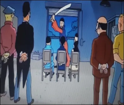 L'homme tente de couper la tête à ces trois hommes. 
Pourquoi n'y arrive-t-il pas  ?