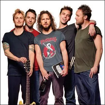Comment se nommait le premier album de Pearl Jam ?
