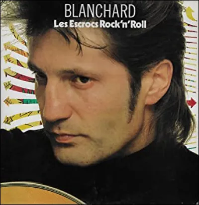 Elle est si jolie - Avec ses souliers vernis - Ses tâches de rousseur- Sur son joli postérieur !