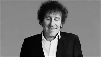 Il a chanté ce bagad, mais dans quelle ville se trouve la base aéronavale dont il dépend ?