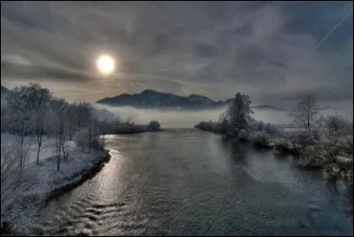De quel recueil est tiré le poème Demain dès l'Aube ?