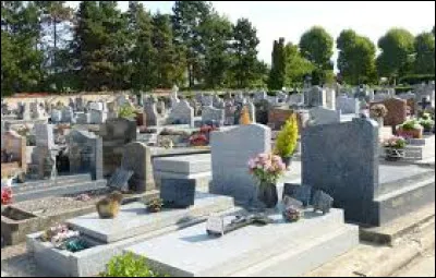 Je suis en deuil, mon grand-père a cassé sa___.