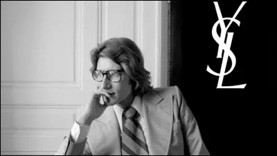 Qui a permis &agrave; Yves Saint-Laurent de d&eacute;buter dans la mode ?