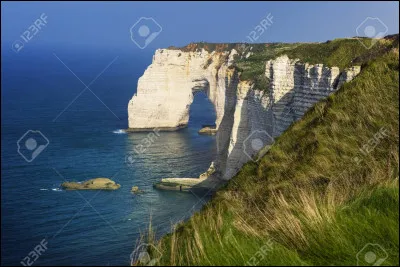 À quelle ville conduit l'addition 49 + 27 ?