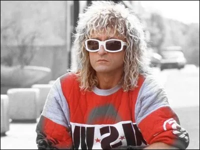 En cas de grande pénurie, Polnareff ne m'aurait pas déplu ! Quel était son regard sur les femmes derrière ses sempiternelles lunettes noires ?