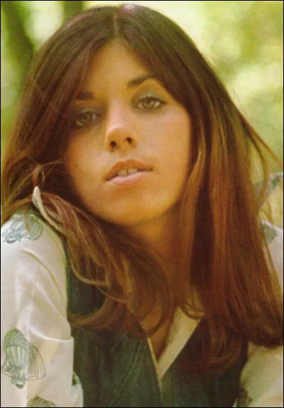 Quel tube espagnol célèbre doit-on à la chanteuse Jeanette ?