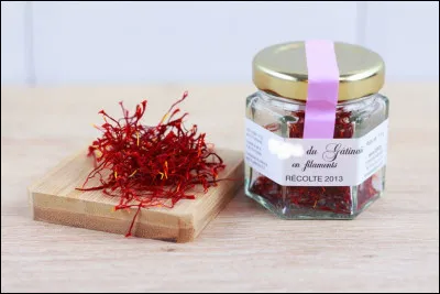 Comme le miel, cette épice prestigieuse fit durant des siècles la réputation du Gâtinais. Quelle est cette épice ?