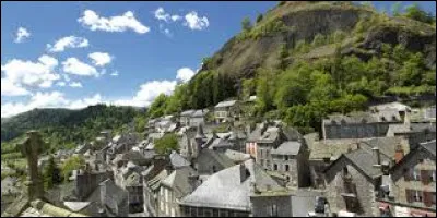 Et pour finir, une jolie petite ville, qui est une petite cité de caractère. Comment se nomme-t-elle ?