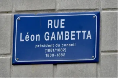Combien y a-t-il de rues L&eacute;on Gambetta ?