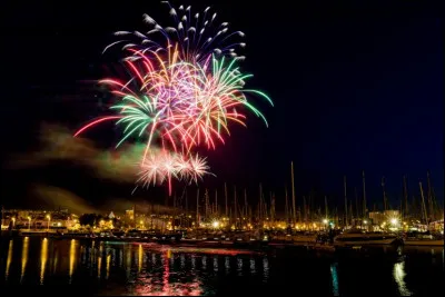 Qui a composé "Musique pour les feux d'artifice royaux" ?