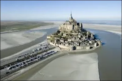 Quel est l'ancien nom du Mont Saint Michel ?