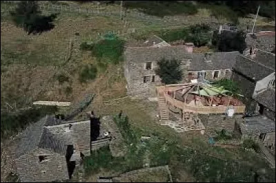 Nous terminons notre balade en Occitanie, &agrave; Ventalon-en-C&eacute;vennes. Commune de l'arrondissement de Florac, elle se situe dans le d&eacute;partement ...