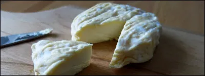 Encore en Isère, quelle est la ville qui produit le fromage crémeux du même nom, très apprécié par Paul Bocuse qui n'hésitait pas à le conseiller ?