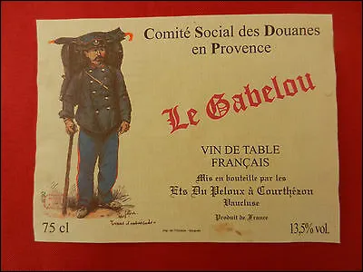 Aux confins de trois provinces (Poitou, Touraine et ...), la ville est le centre de tous les commerces et trafics : le pouvoir décide donc d'y installer une tour ... (Complétez les pointillés !)