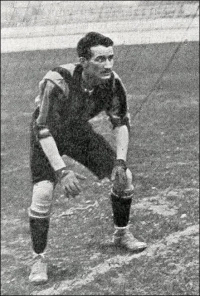 Quel nom porte un jeune cheval jusqu'au 1er janvier de l'année qui suit celle de sa naissance ?