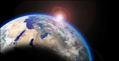 Ensuite, avec combien de pays ta région est-elle frontalière ?