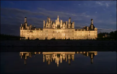 Saurez-vous retrouver le blason de Chambord ?
Indice : il contient un amphibien.