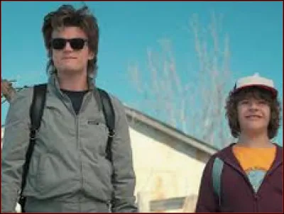 Où travaille Steve dans la saison 3 ?