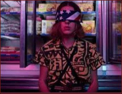 Dans la saison 3, qui est la meilleure amie de Eleven ?