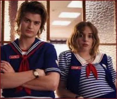 Comment s'appelle la collègue de travail de Steve ?