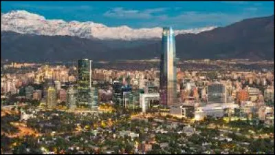 ''Santiago'' : De quel pays sud-américain cette ville est-elle la capitale ?