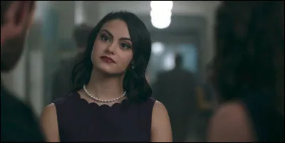 Qui est la mère de Veronica ?