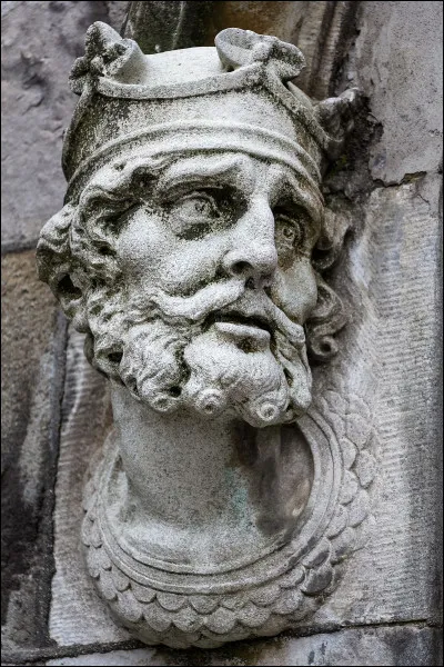 ''Brian Boru's March'' : Brian Boru unifia l'île et devint ''roi suprême d'Irlande en 1003. Quel mot ne désigne PAS une des quatre provinces d'Irlande ?