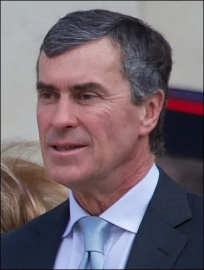 Pourquoi celui-ci plutôt qu'un autre, direz-vous ? Comme à la douane, on en prend un pour 10 qui passent. Ex-Ministre du Budget condamné pour fraude fiscale : qu'est-il devenu et qui est-ce ?