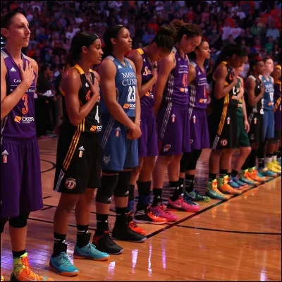 Ce qui est mentionné dans la question précédente est vrai aujourd'hui.