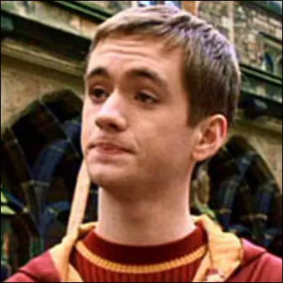 Quand Harry est rentr&eacute; &agrave; Poudlard pour la premi&egrave;re fois, quel &acirc;ge avait Olivier ?