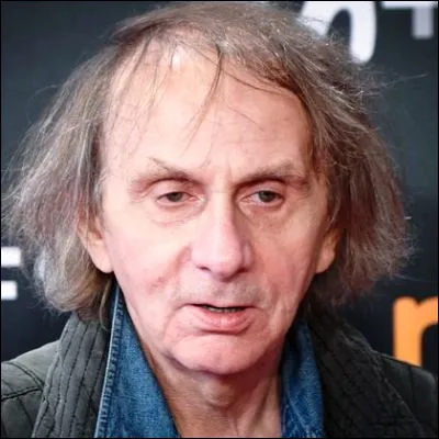 Quel roman de Michel Houellebecq raconte l'histoire de deux demi-fr&egrave;res, Bruno et Michel ?