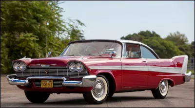 Si une voiture est rouge, de quelle couleur est-elle ?