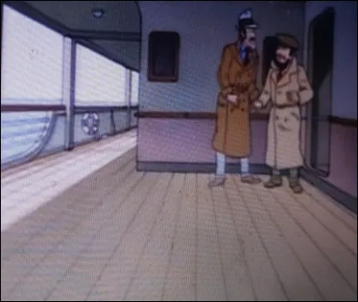 Après avoir frappé cette personne croyant que c'était Tintin, que dit l'un des ravisseurs  ?